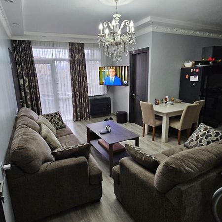 Apartment Irina 巴统 外观 照片