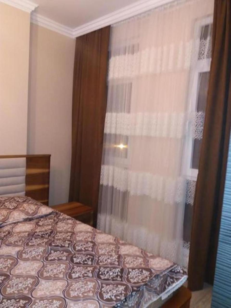 Apartment Irina 巴统 外观 照片